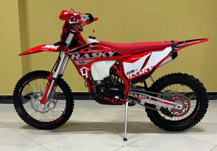 Мотоцикл Hasky V4 Racing (300cc, баланс. вал, 4 клапана)
