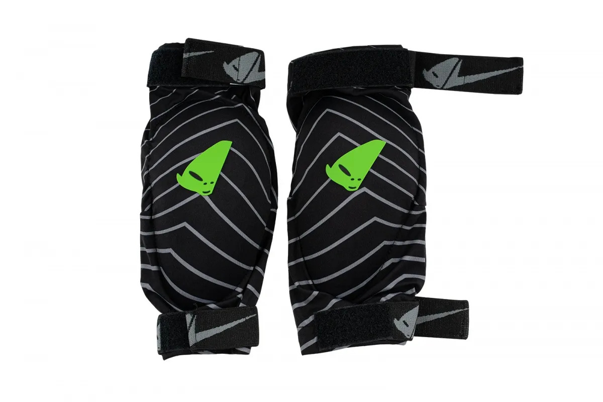 Налокотники UFO STF SPARTAN ELBOW GUARDS Black UFO PLAST Налокотники UFO STF SPARTAN ELBOW GUARDS Black UFO PLAST