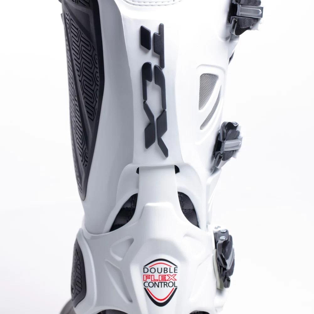 Мотоботы TCX COMP EVO 2 MICHELIN Black/White/Camo TCX