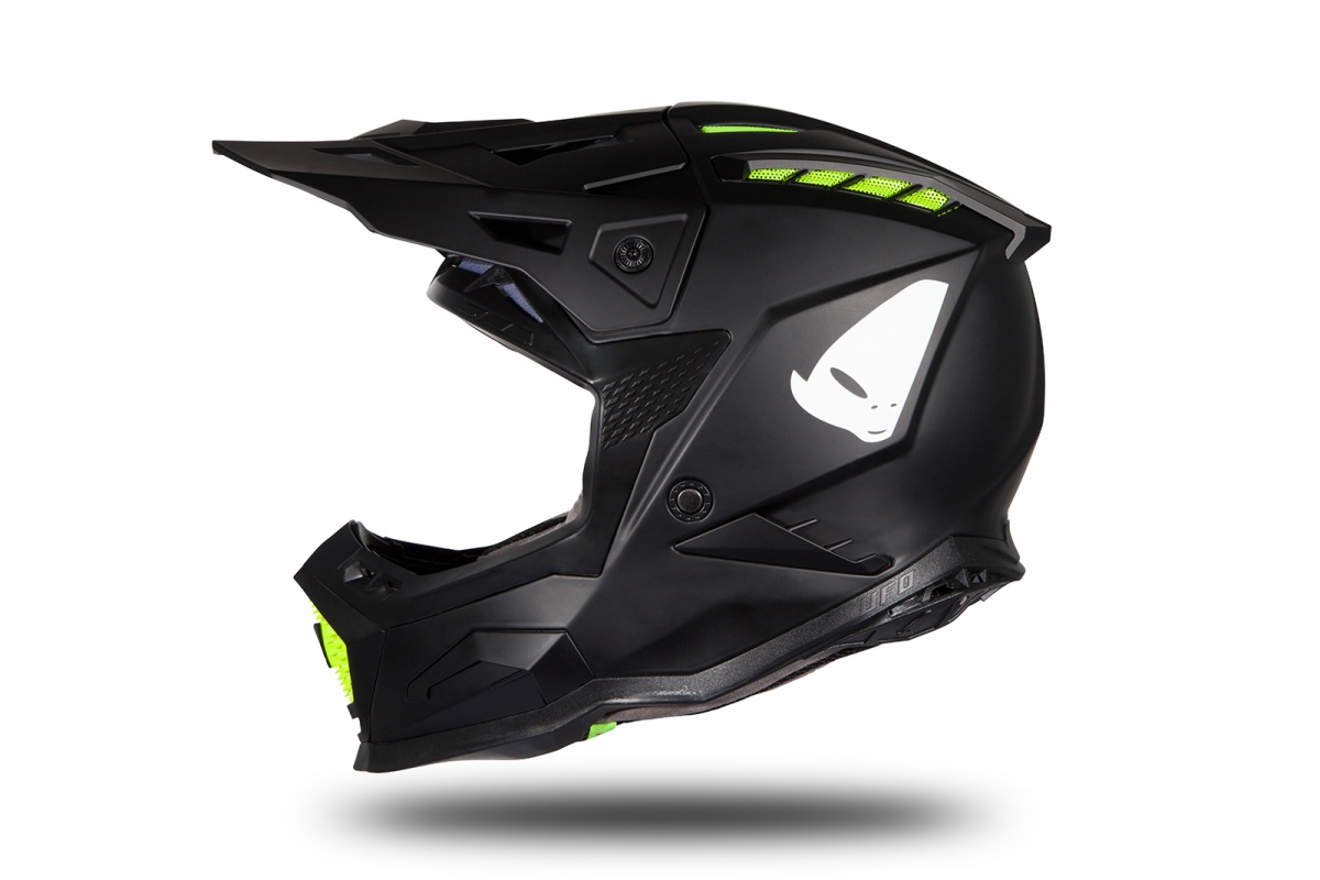 Мотошлем UFO HELMET ECHUS Black Matt UFO PLAST