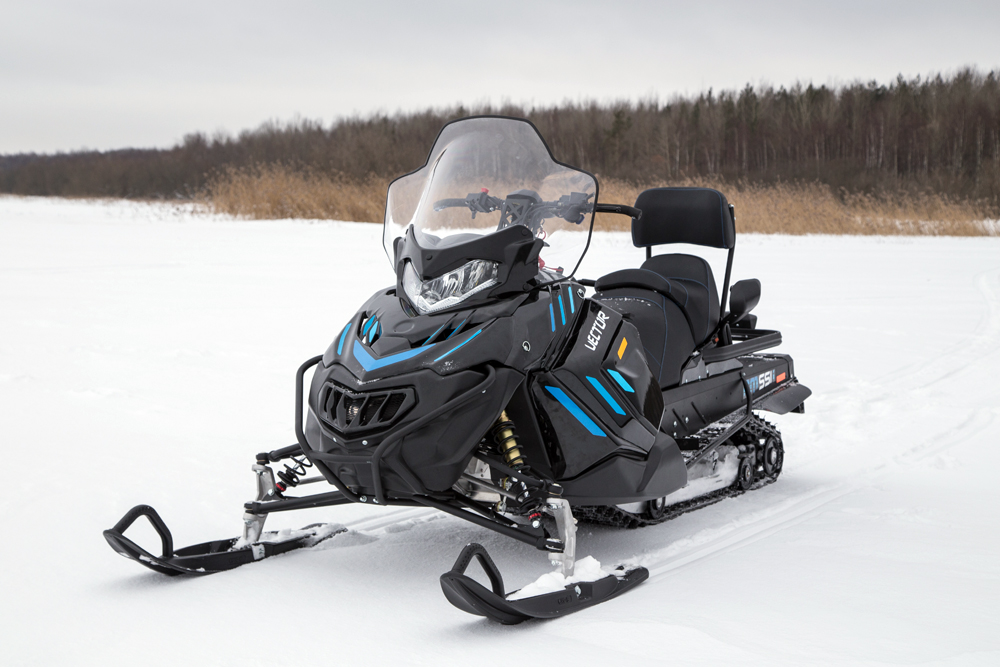 Снегоход РУССКАЯ МЕХАНИКА RM Vector 551
