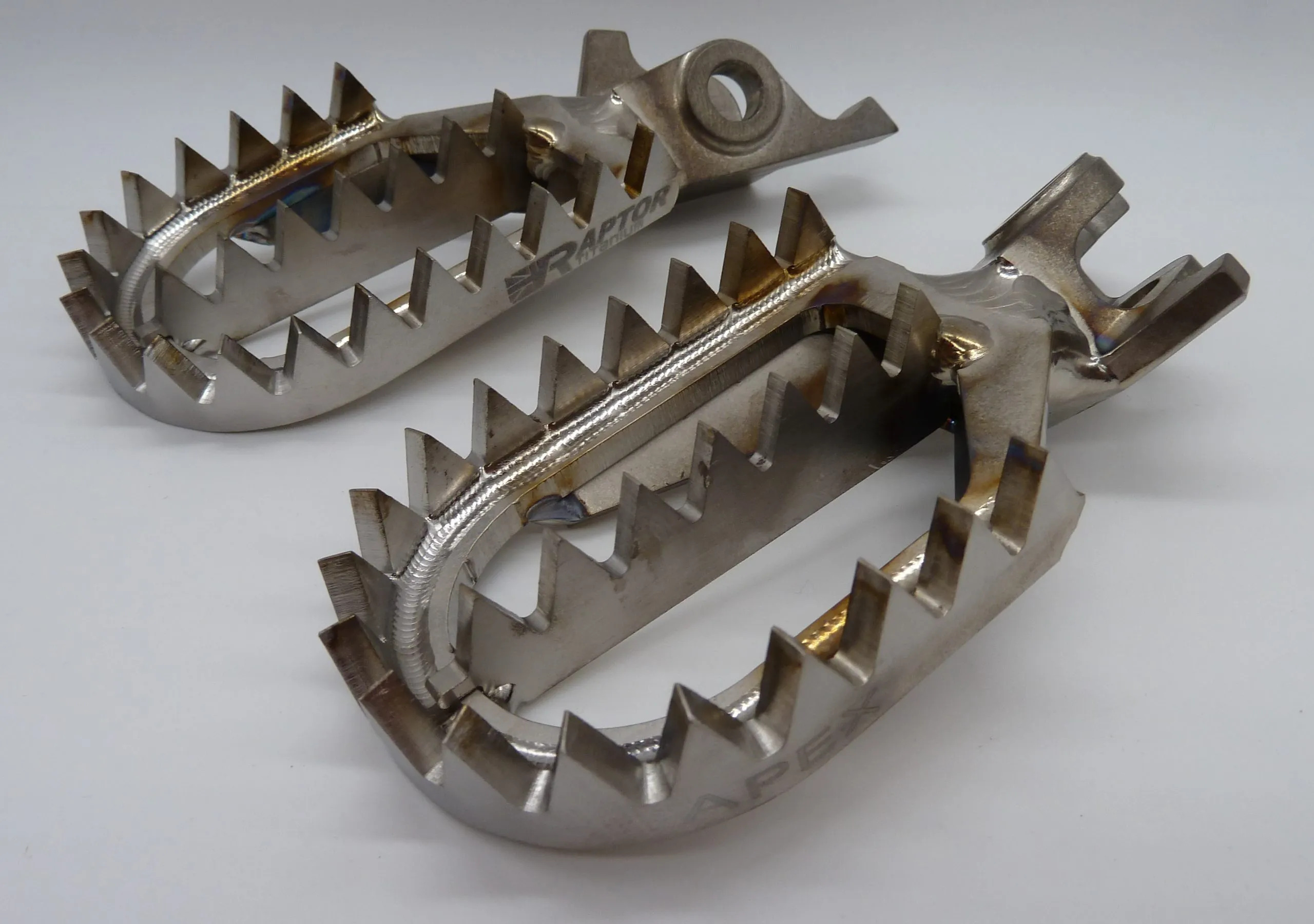 Титановые подножки Raptor APEX KAWASAKI 2007-2021 (RX006) RAPTOR TITANIUM